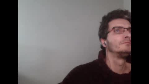 Snapshot of nmcandeias chatting on 02/01/25, 02:05 Nuno online show from 02/01/25, 02:05