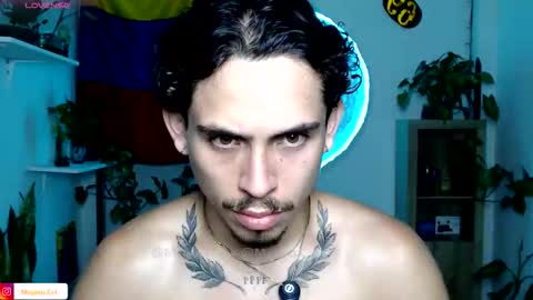 Snapshot of no_face_69 chatting on 02/03/26, 02:53 x online show from 02/03/26, 02:53