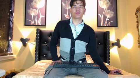 Snapshot of noa11_ chatting on 11/06/25, 01:23 noa11_ online show from 11/06/25, 01:23