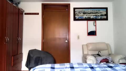 noa_bonucci online show from 03/05/25, 04:02