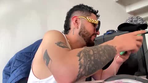 noa_bonucci online show from 09/17/25, 02:08