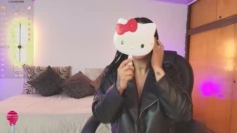 Snapshot of noa_megan chatting on 10/10/25, 12:15 Gaby Megan Juliana online show from 10/10/25, 12:15