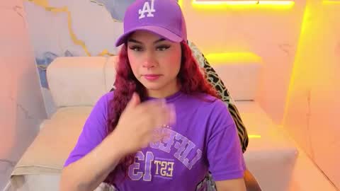 Snapshot of noa_tp chatting on 01/18/26, 01:04 Noa online show from 01/18/26, 01:04