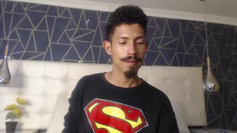 Snapshot of noaahtylor chatting on 02/14/26, 06:59 Noah online show from 02/14/26, 06:59