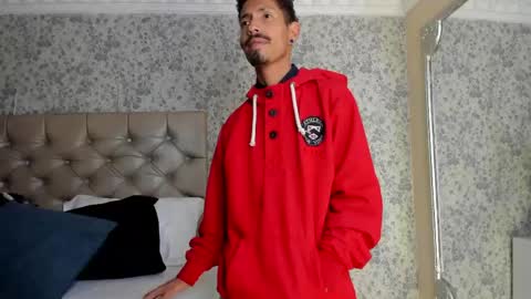 Noah online show from 04/23/26, 04:03