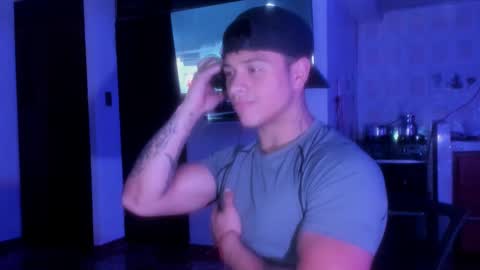 Snapshot of noah_223 chatting on 11/07/25, 01:16 noah_223 online show from 11/07/25, 01:16