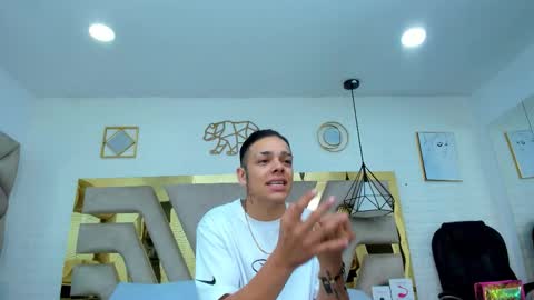 Zoe  online show from 03/16/26, 12:20