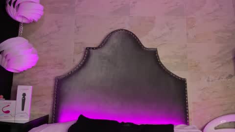 Zoe  online show from 04/23/26, 03:30