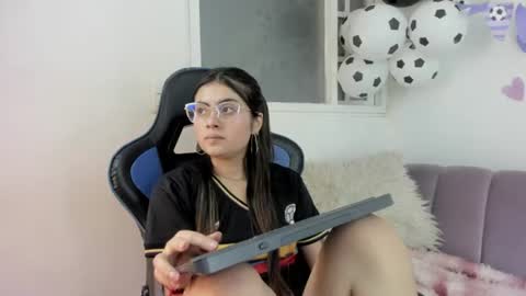 noah_bunny online show from 07/07/26, 08:57