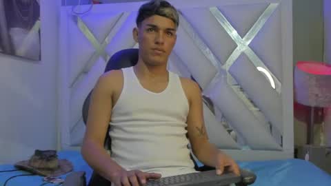 noah online show from 01/15/25, 01:09