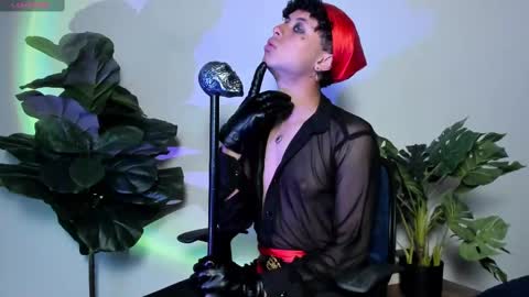 noah_dupont_ online show from 10/01/25, 08:59