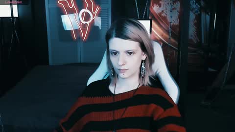 Snapshot of noah_elmer chatting on 12/18/24, 03:11 REAL name LiaDM are always open online show from 12/18/24, 03:11