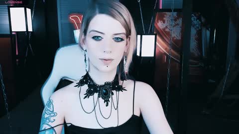 Snapshot of noah_elmer chatting on 01/08/25, 07:34 REAL name LiaDM are always open online show from 01/08/25, 07:34