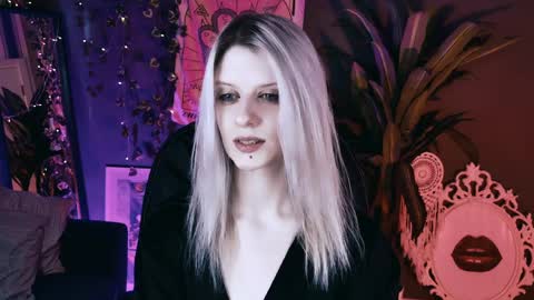 REAL name LiaDM are always open online show from 04/12/26, 02:22