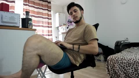 Snapshot of noah_happy07 chatting on 02/11/25, 06:30 Noah online show from 02/11/25, 06:30