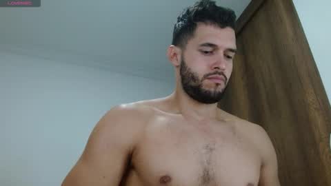 Snapshot of noah_jhonsonn chatting on 10/23/25, 11:31 Noah online show from 10/23/25, 11:31