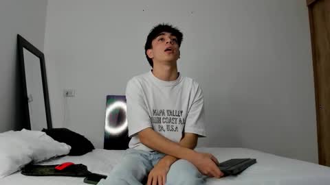 Noah online show from 09/11/25, 08:53