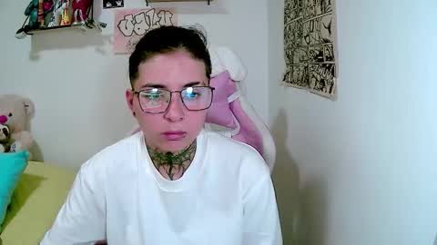 noah hehim    online show from 03/01/26, 01:57