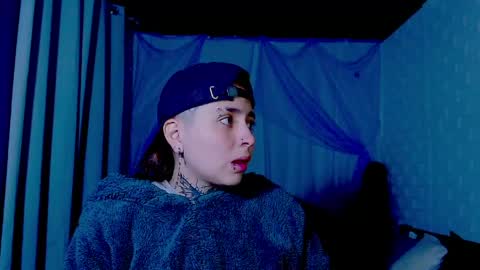 noah hehim    online show from 04/23/26, 02:35