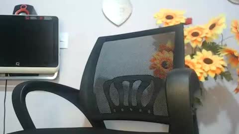 Noah Millers online show from 01/12/25, 04:52