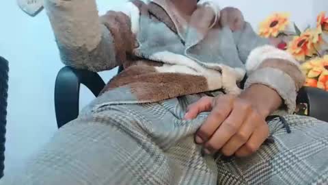 Noah Millers online show from 02/08/25, 03:19