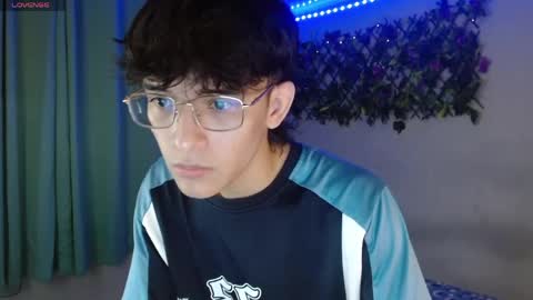 Snapshot of noah_millerx_ chatting on 04/19/26, 04:56 noah online show from 04/19/26, 04:56