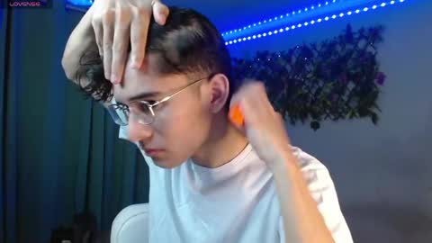 Snapshot of noah_millerx_ chatting on 04/19/26, 10:56 noah online show from 04/19/26, 10:56