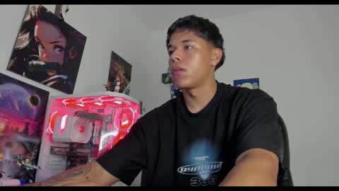 noah_silver online show from 12/21/25, 10:17