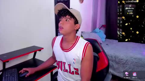 noah_smith04 online show from 10/06/25, 07:55