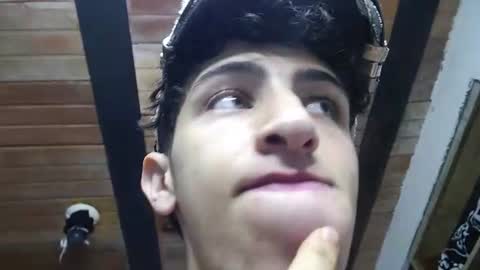 Snapshot of noah_sokolov_ chatting on 07/29/26, 08:07 Kervs online show from 07/29/26, 08:07
