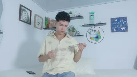 Snapshot of noah_tyler_ chatting on 07/06/26, 07:05 noah tyler online show from 07/06/26, 07:05