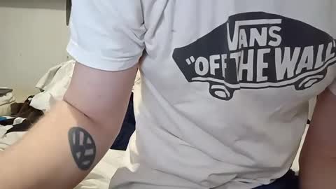 Snapshot of noah_wesley chatting on 02/12/25, 04:23 Noah Wesley online show from 02/12/25, 04:23