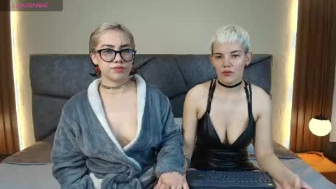 Noah And Gaia online show from 04/17/26, 07:50