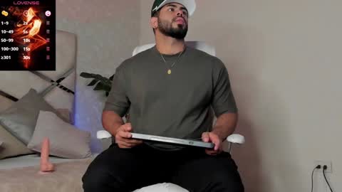 Noah online show from 12/30/24, 12:20