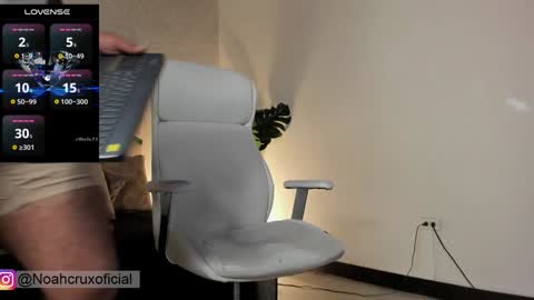 Noah online show from 01/30/25, 12:48