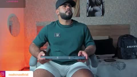 Noah online show from 10/10/25, 07:57