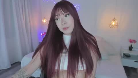 Snapshot of noahcryptic chatting on 12/01/25, 05:56 Noah online show from 12/01/25, 05:56