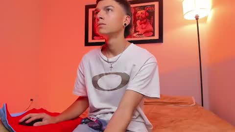 noahh_sky online show from 03/21/26, 03:33