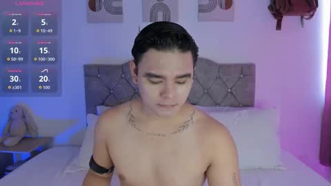 Snapshot of noahvance chatting on 02/10/26, 03:05 NoahVence online show from 02/10/26, 03:05