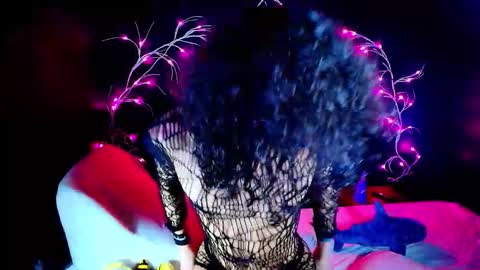 Noah Xtar online show from 11/04/25, 05:50