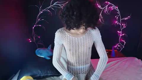 Noah Xtar online show from 11/14/25, 08:02