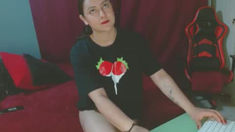 Noamartin online show from 02/01/25, 01:34