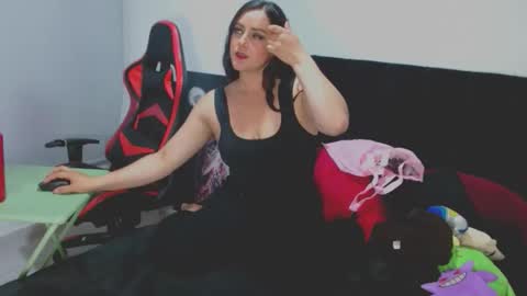 Noamartin online show from 04/18/26, 04:16