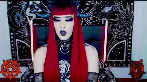 caroline online show from 02/07/25, 08:22