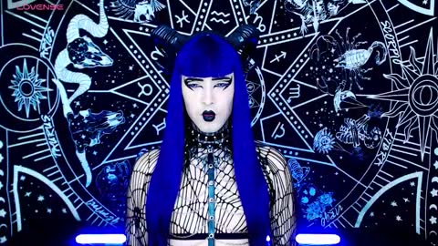 caroline online show from 10/16/25, 02:45