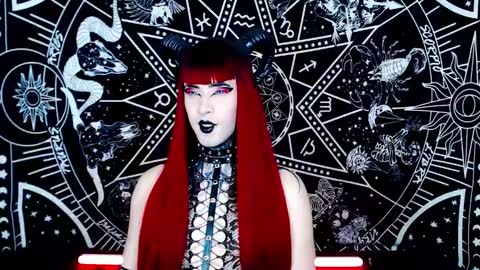 caroline online show from 11/07/25, 02:00