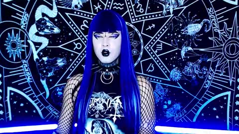 caroline online show from 01/13/26, 08:25