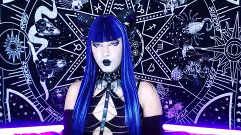 caroline online show from 03/18/26, 07:39