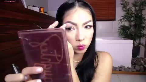 Snapshot of noastone_ chatting on 06/15/26, 04:04 Noa Stone online show from 06/15/26, 04:04