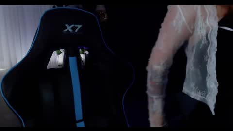 Sun or Luna online show from 02/02/25, 08:30